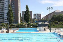 Piscine laval